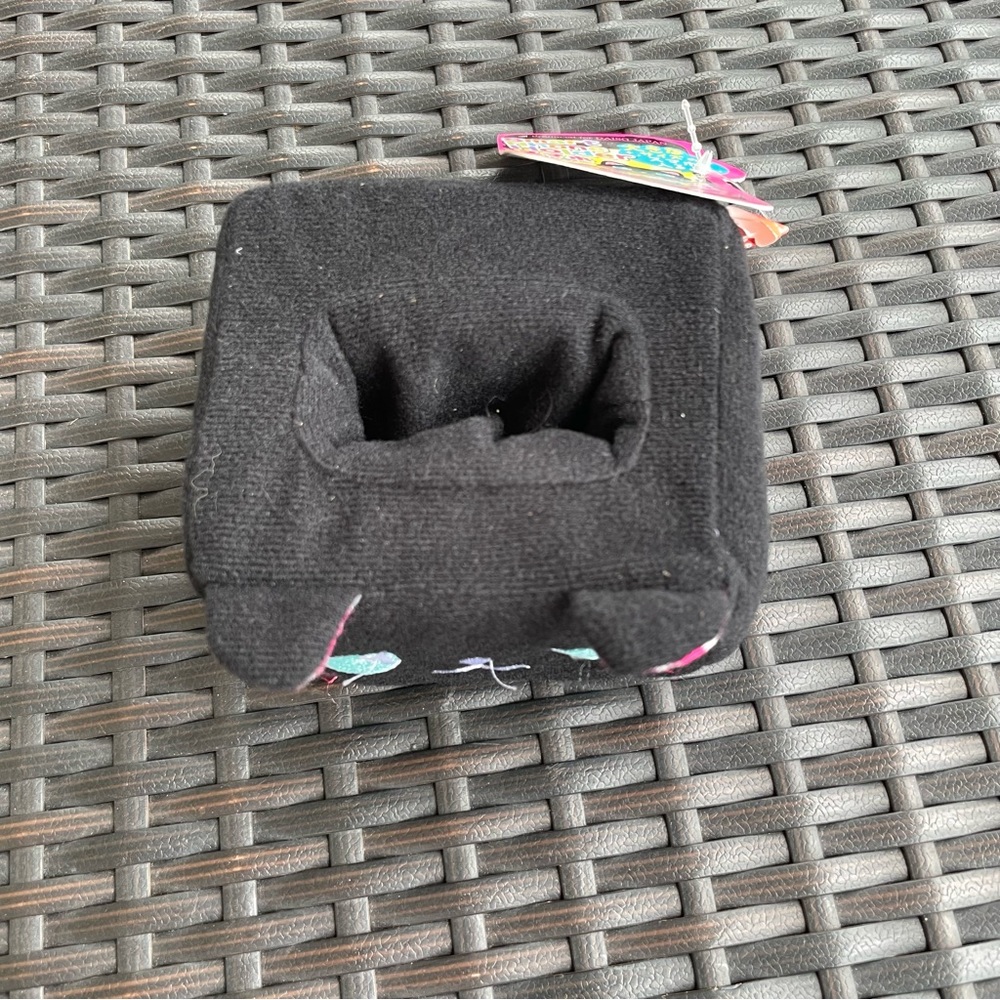 Daiso Japan Black Cat iPhone/iPod Holder - Picture 2 of 8